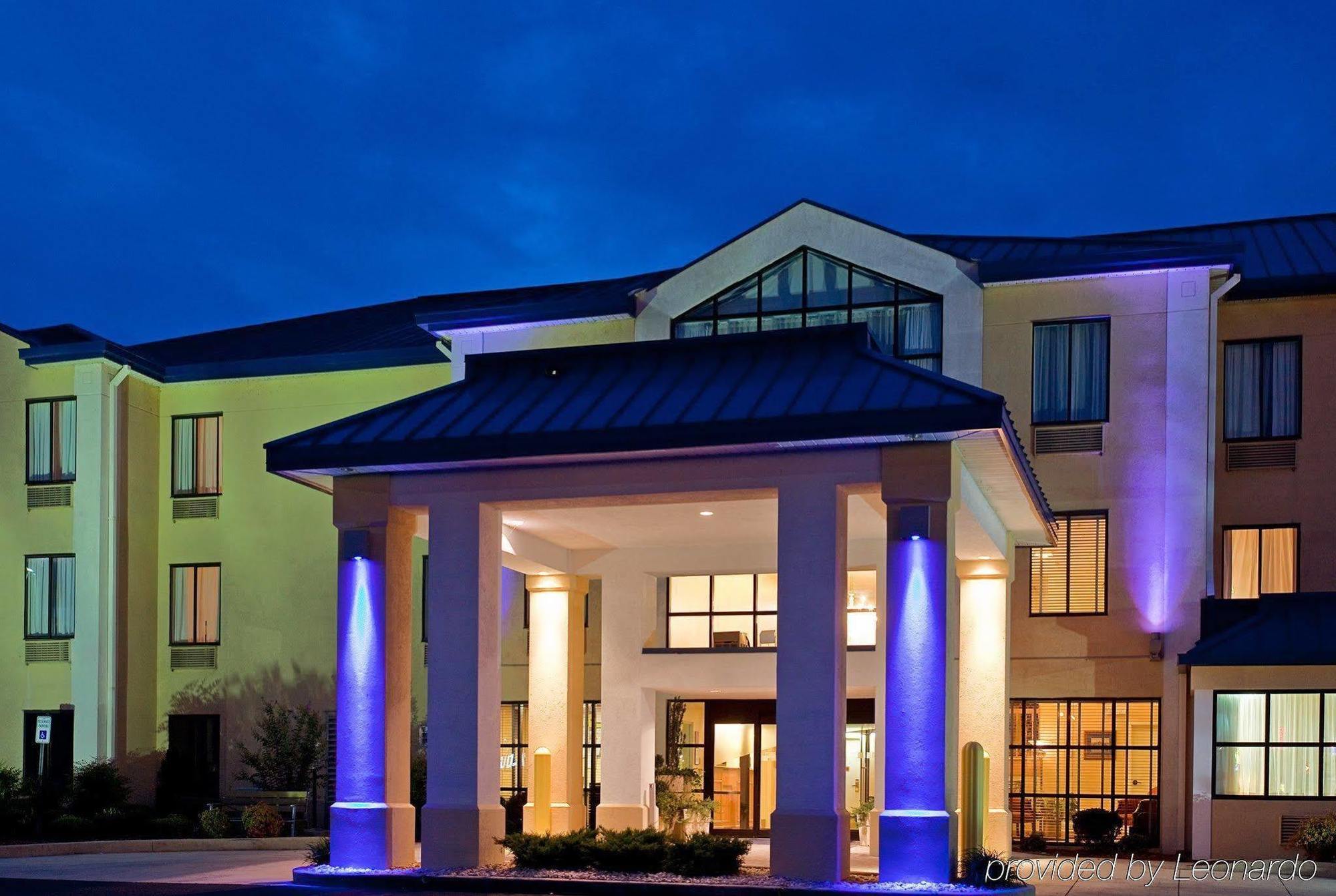 Holiday Inn Express Hotel & Suites Fort Payne By Ihg Экстерьер фото